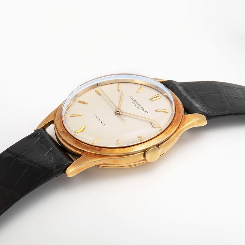1950s Audemars Piguet Calatrava Waterproof 18k Yellow Gold Sweep Center Seconds silvered Dial 2499