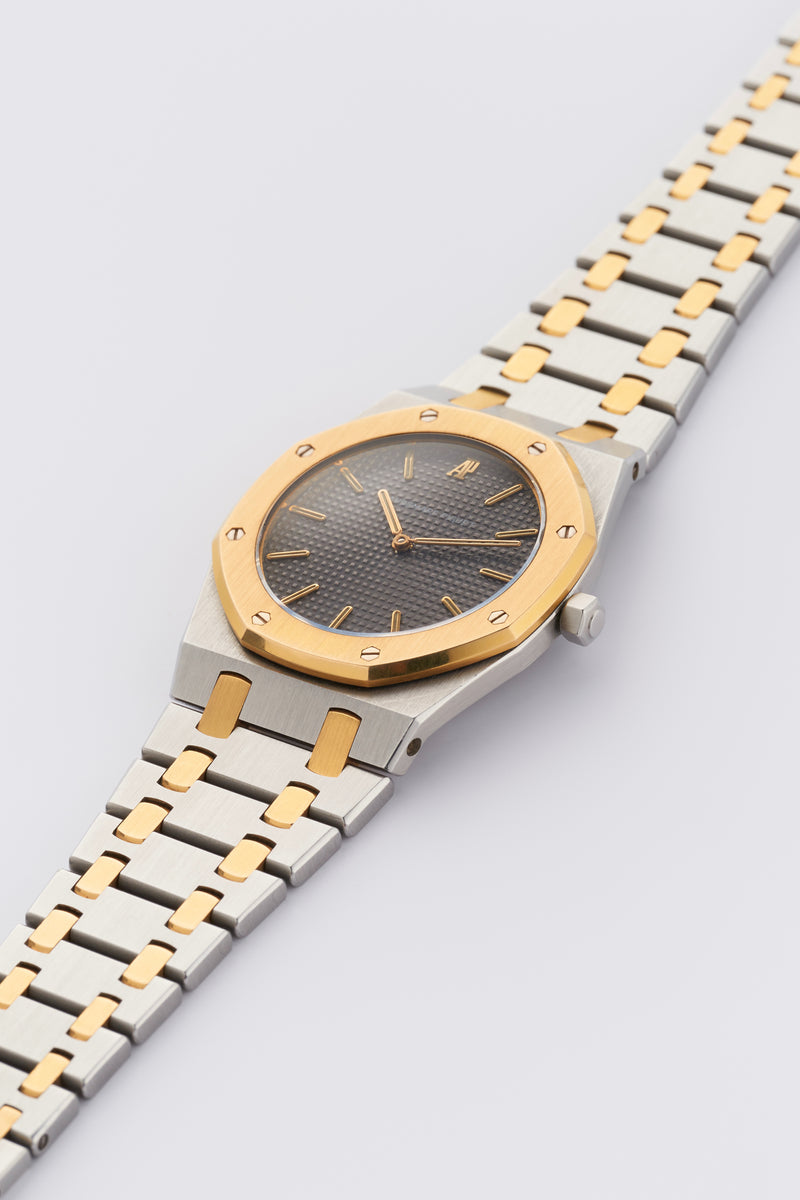 1990s Audemars Piguet Royal Oak Gold / Steel Mid-Size Grey Dial 56303SA