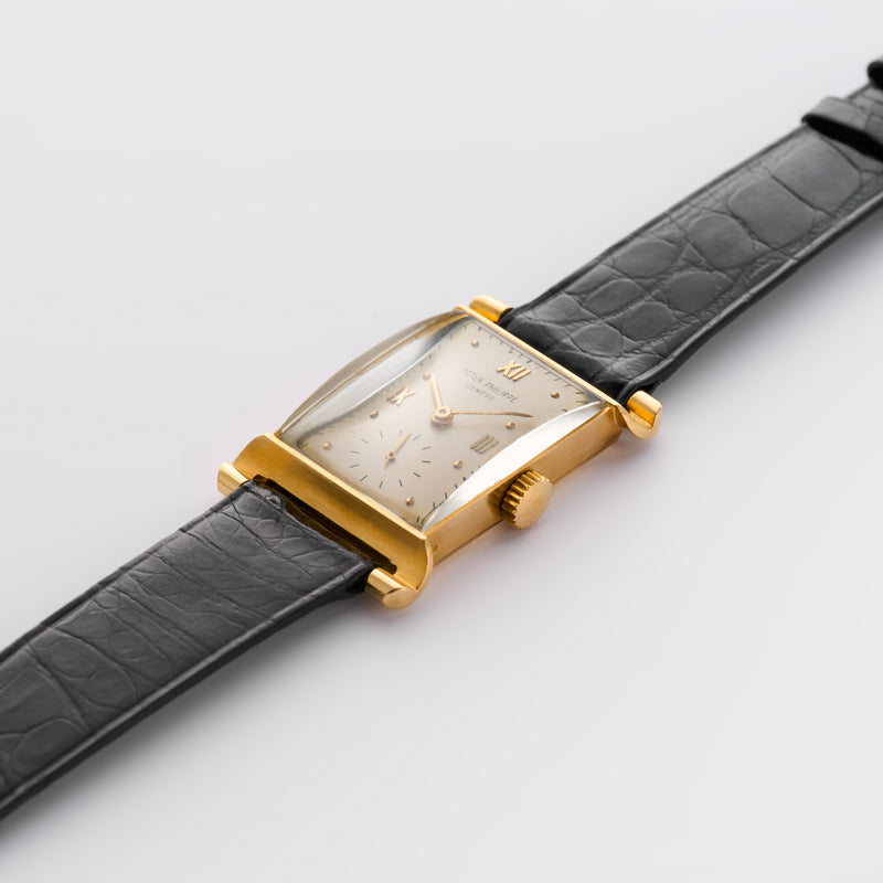 1940s Patek Philippe Rectangular Scroll lugs 18k Yellow Gold Silvered Dial 1580