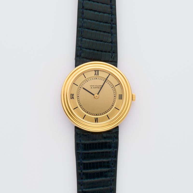 1980s Van Cleef & Arpels Disco Volante 18k Yellow Gold by Gérald Genta G1524 R1