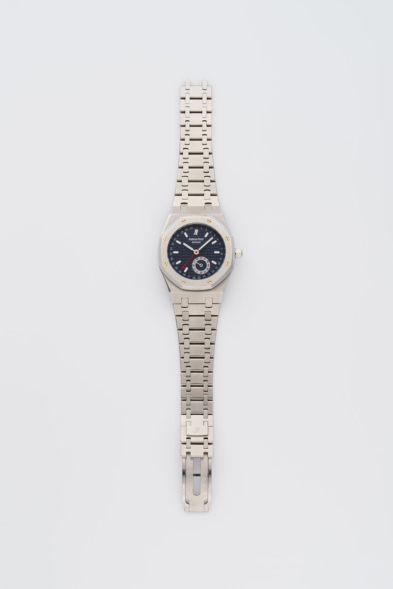 2000s Audemars Piguet Royal Oak Annual Calendar Bleu Dial 25920ST