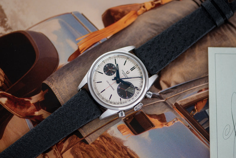 1960s Universal Genève Chronograph Uni-Compax "Big Eye" Panda Dial 884100/02 with Box and papers