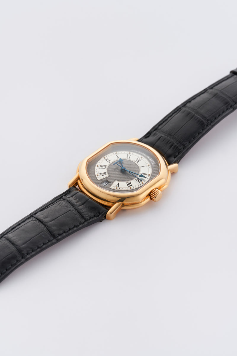 1990s Daniel Roth "Le Sentier" Central-Second 18k Yellow Gold Grey guilloché Dial 177