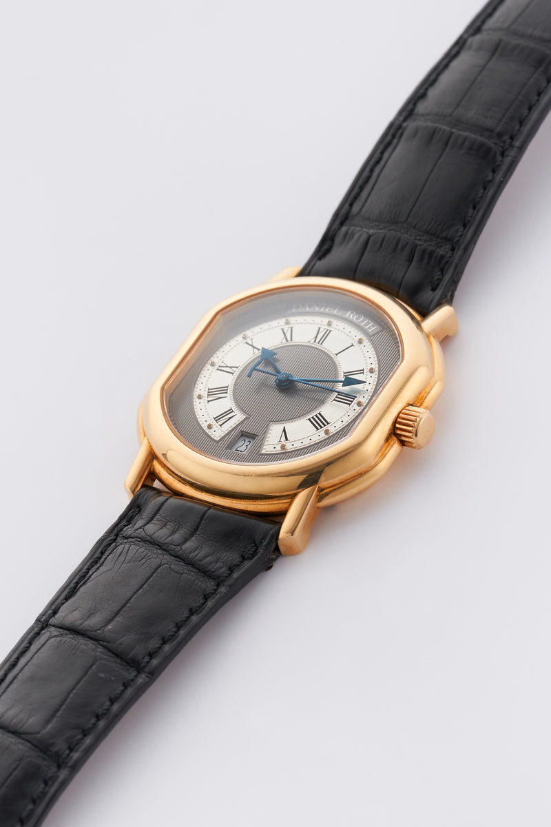 1990s Daniel Roth "Le Sentier" Central-Second 18k Yellow Gold Grey guilloché Dial 177