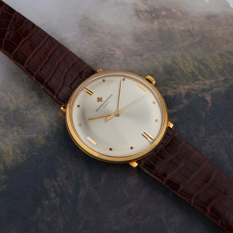 1960s Vacheron Constantin Oversized Disco Volante 18k Yellow Gold Silver Sunburst Dial 6487