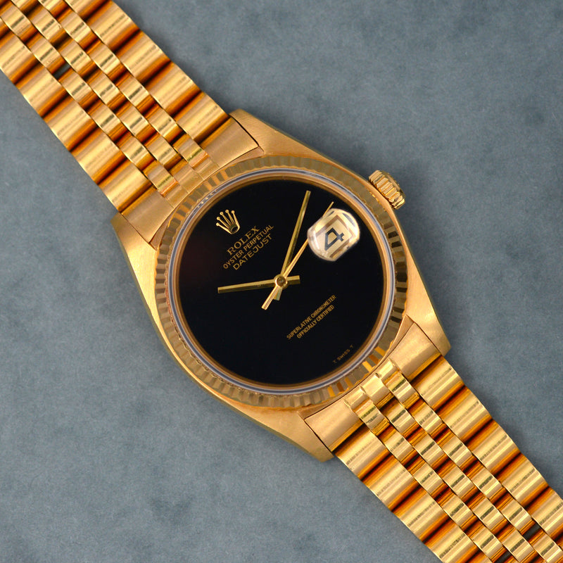 1977 Rolex Oyster Perpetual Datejust 18k Yellow Gold "Onyx" Dial 16018